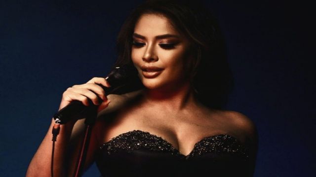 Zehra Atmaca: Müzik Ruhumu Tedavi Ediyor