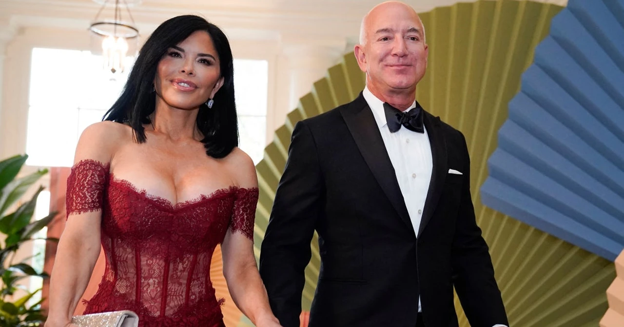 Jeff Bezos, düğün iddialarını yalanladı!